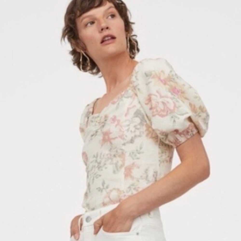 H&M Linen 90s Floral Sweetheart Neckline Top
